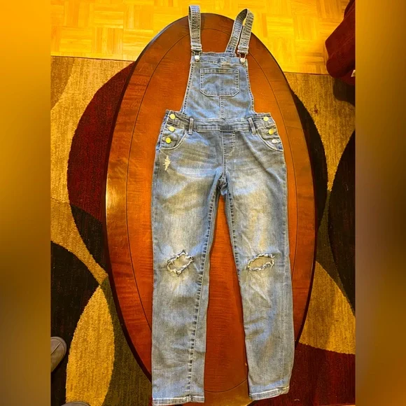 Ripped skinny jeans overalls/ jumpsuit. 5 pockets, adjustable straps. Blue. sz S - Picture 2 of 10